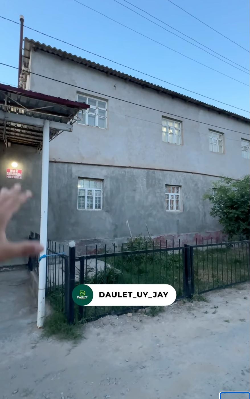 Қум ауыл - 9,5 соток - 7 бөлме - Жер жай