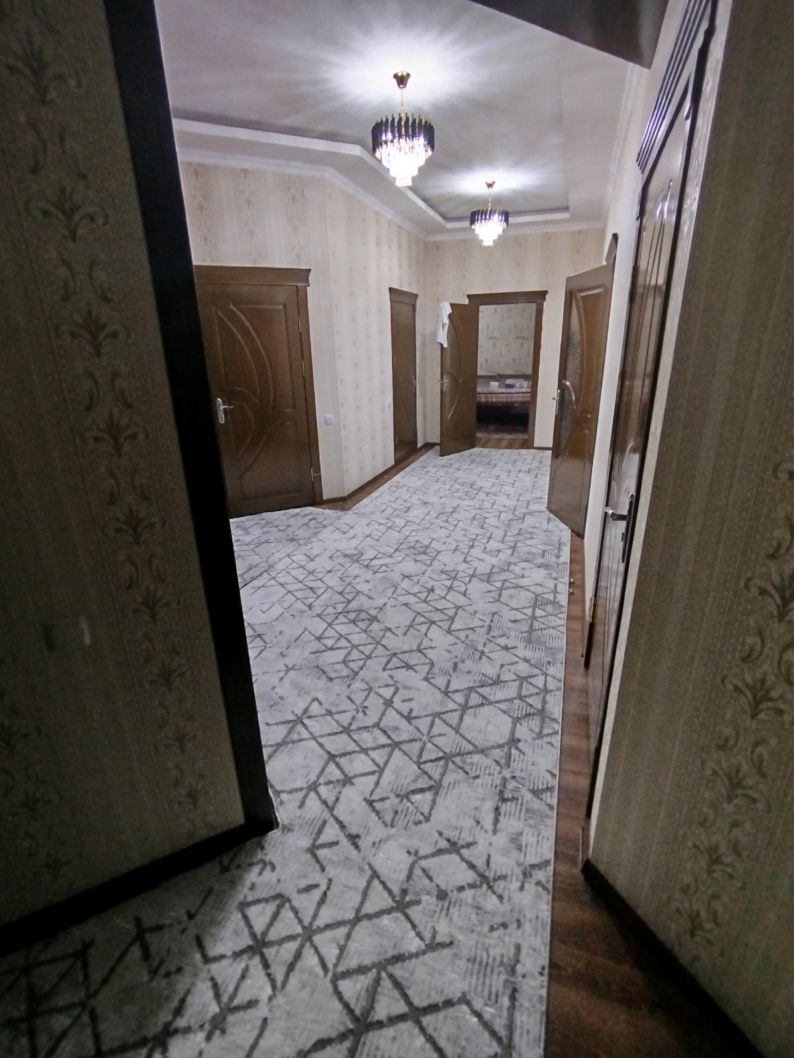 Нокис каласы - 110 кв.м - 4 бөлме - Квартира