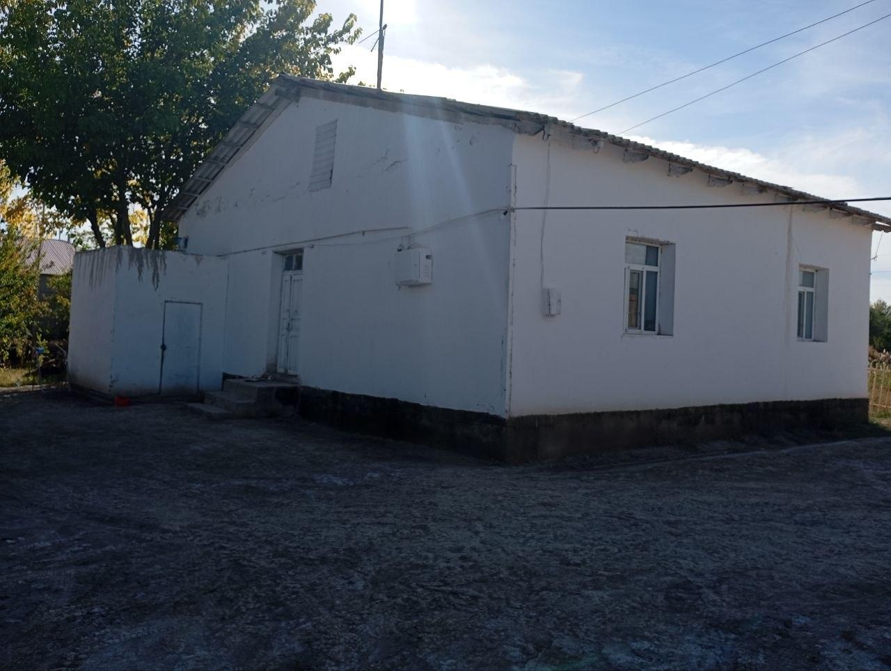 Халкабад - 6 соток - 4 бөлме - Жер жай