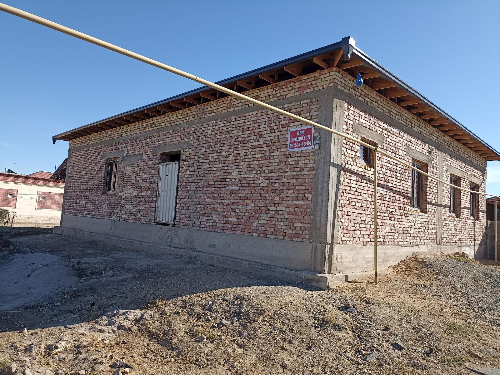 Кум ауыл - 3 соток - 5 бөлме - Жер жай