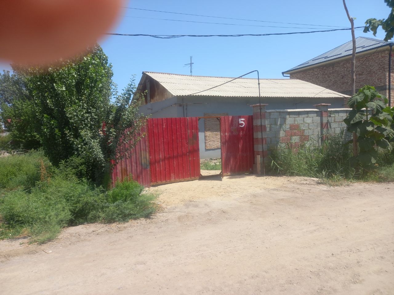 Нөкис район - 7.2 соток - 4 бөлме - Жер жай