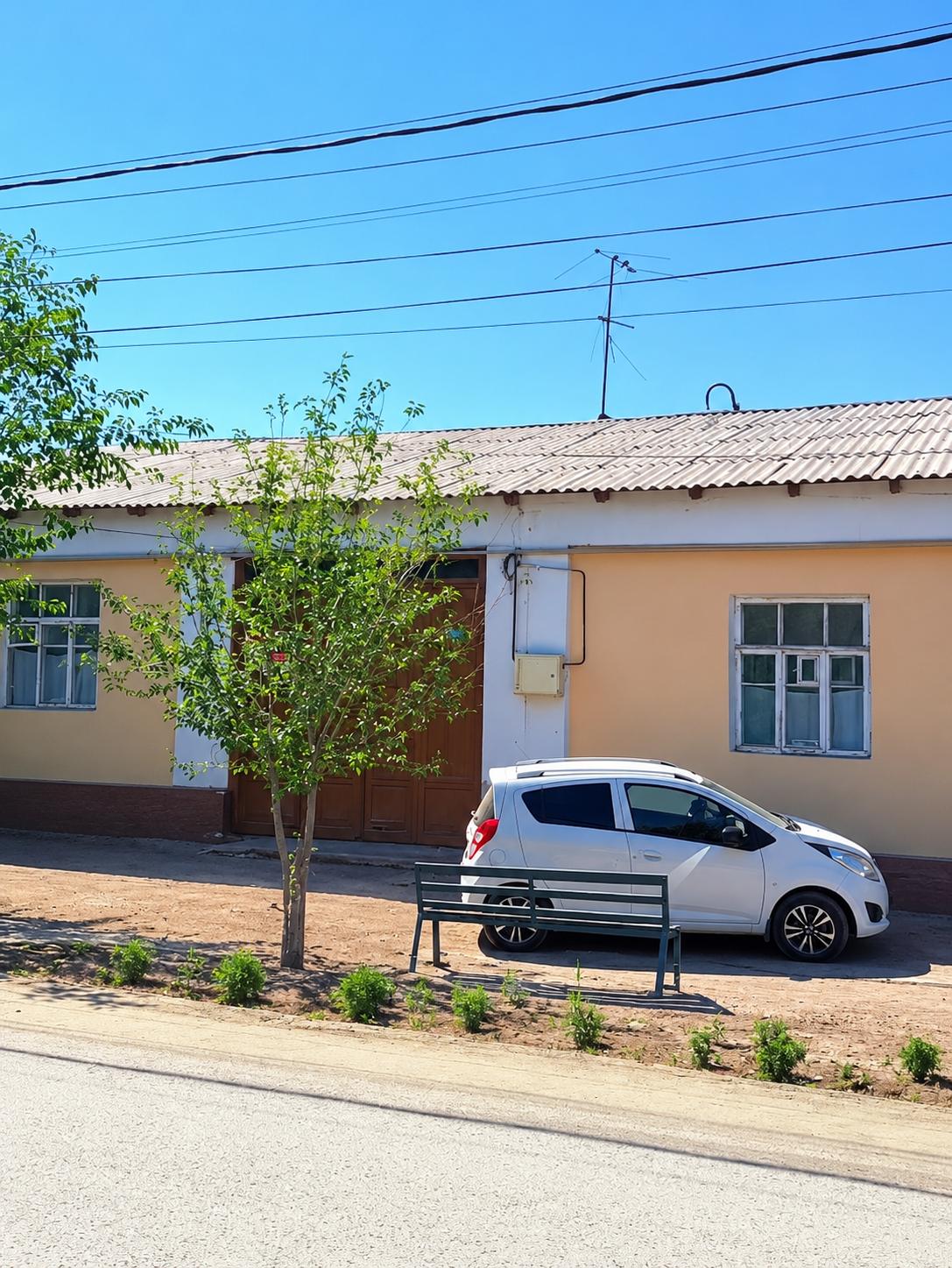 Нукус каласы - 800 кв.м - 8 бөлме - Жер жай
