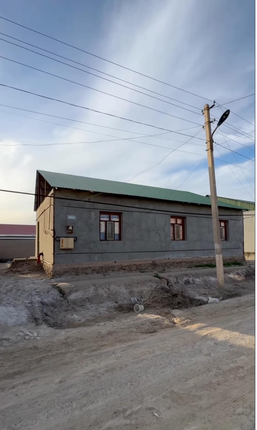 Теле-ц - 6 соток - 2 бөлме - Жер жай