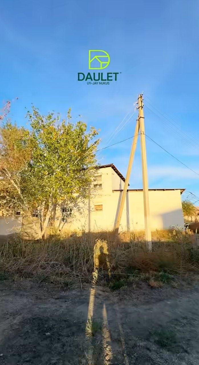 Керпич завод - 12 соток - 6 бөлме - Жер жай