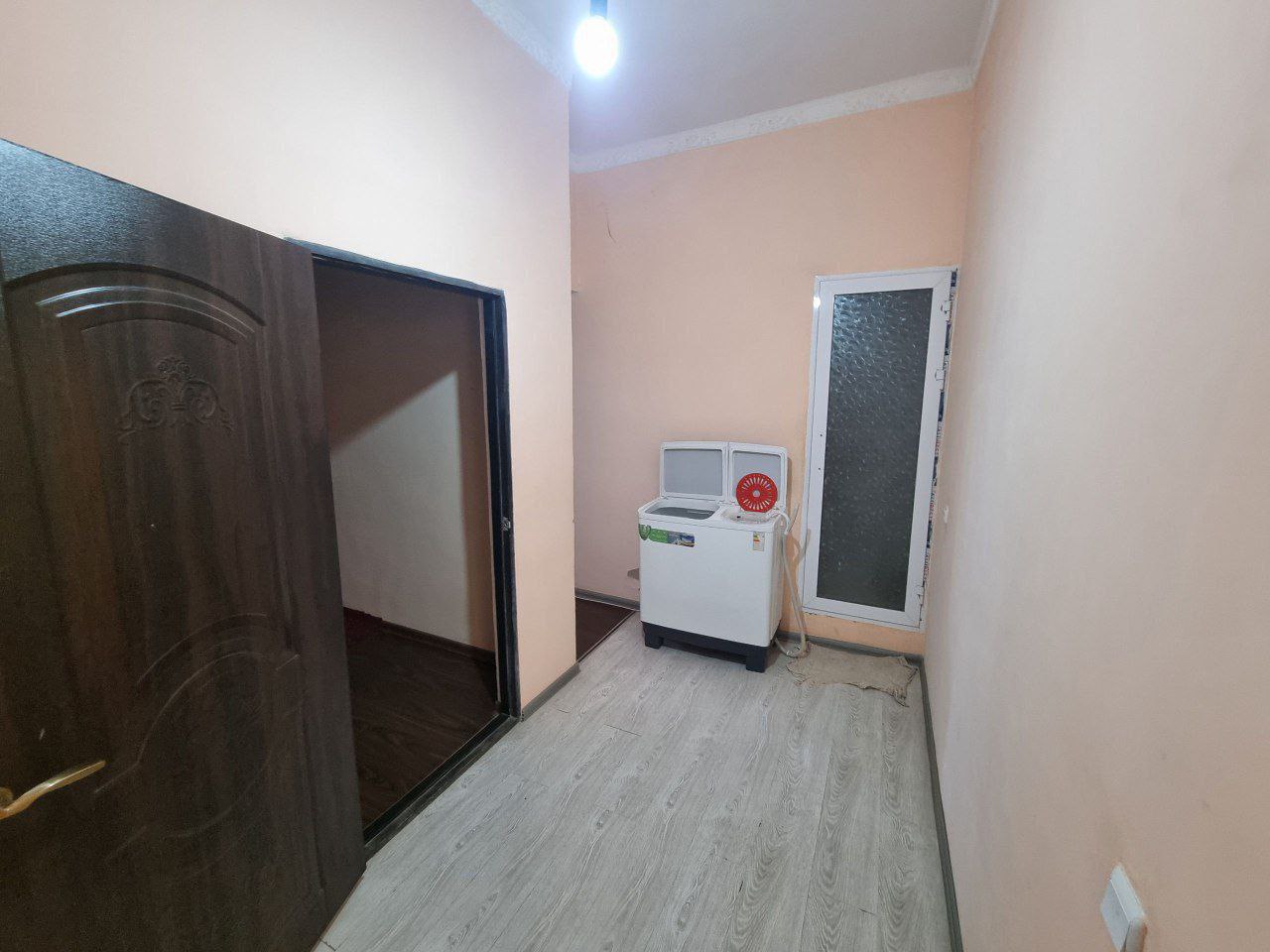 Гоголь мектеп карама-карсысы - 1 бөлме - Квартира